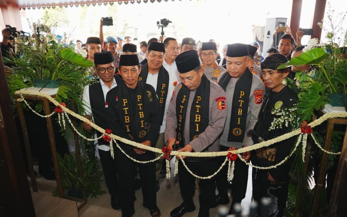 Kapolri Dorong Silat dan Debus Banten Jadi Sumber Devisa Daerah