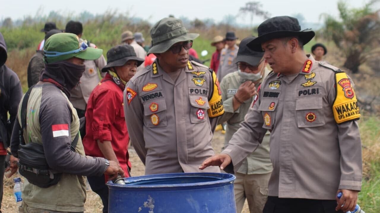 Polda Jambi Cek dan Tangani Karhutla di Sungai Aur, Luas Lahan Terbakar Capai 20 Hektare