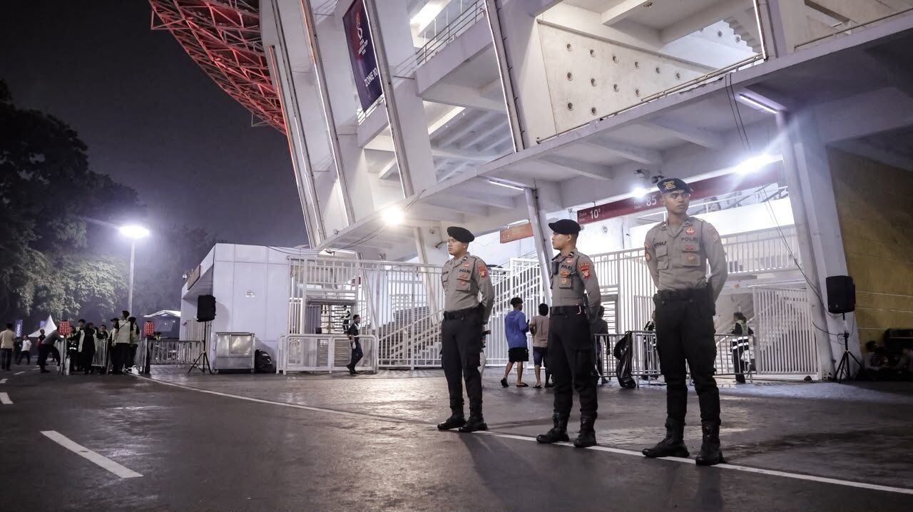 Polda Metro Jaya Ajak Penonton Jaga Ketertiban Laga Indonesia vs Bangladesh di SUGBK